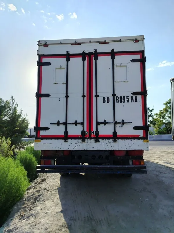 Исузу FVR 33PLX 10 tonnalik 1 Исузу FVR 33PLX 10 tonnalik 1