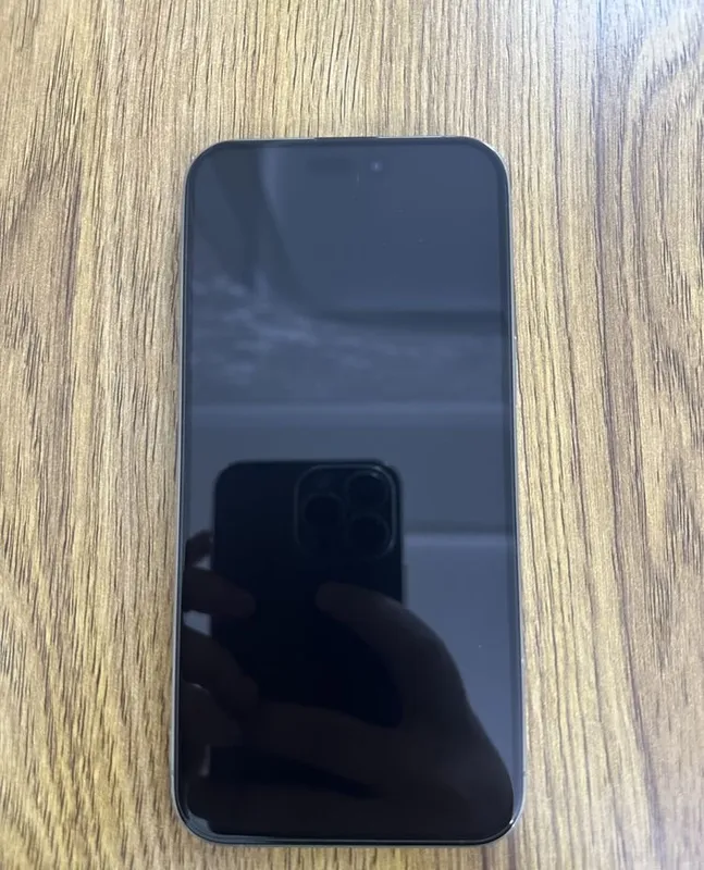 Продаётся iPhone 15 Pro Max 2 Продаётся iPhone 15 Pro Max 2