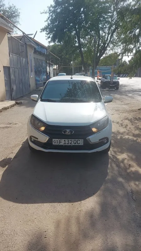 Lada granta 2019 restayling