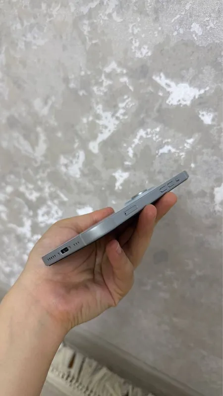 Iphone 15 ideal srochno 6