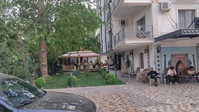 гостиничный комплекс 3 500 м² | 72 номера | 7 этажей — фото 1
