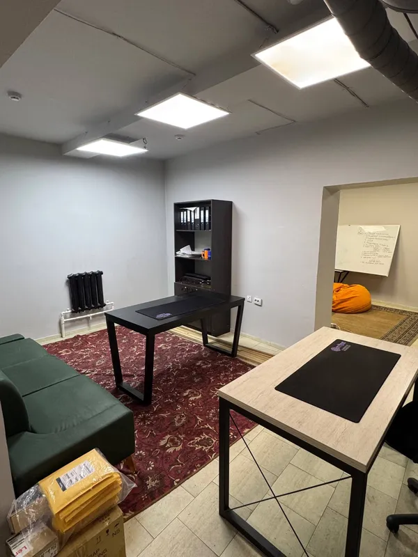 Сдается офис 60 м² в центре, метро Космонавтов, "Жемчуг"