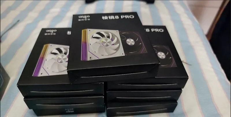 Корпусный вентилятор белый на вдув Prism 8Pro — фото 1