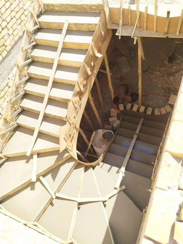 Barcha tusdagi beton zina quyamiz 4