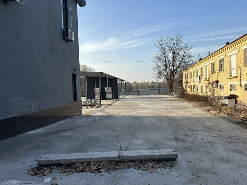kostopravlar va servis uchun joy Arendaga beriladi 1 kostopravlar va servis uchun joy Arendaga beriladi 1