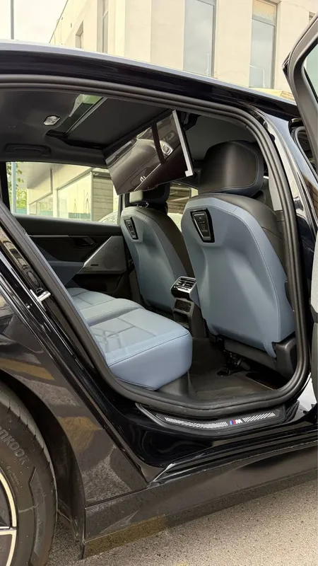 BMW i5 40L edrive full — фото 5