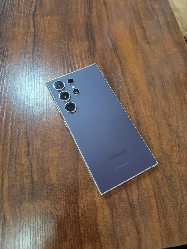 Samsung S24 Ultira 1
