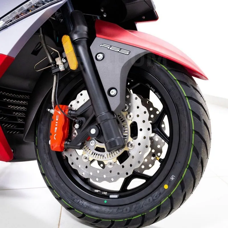 Airiic 320cc макси скутер 3 Airiic 320cc макси скутер 3