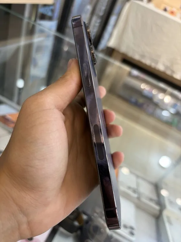 Iphone 14 pro max 2