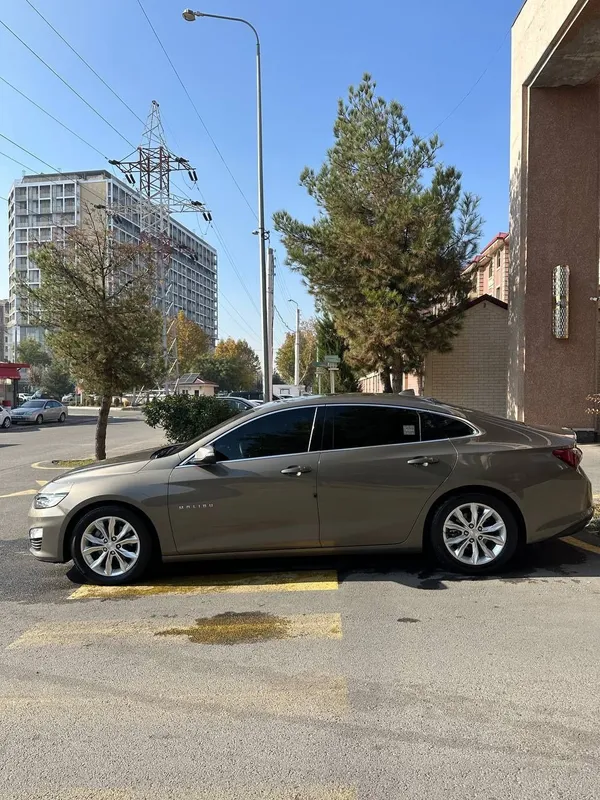 2022 yil Malibu 2 premier 23 500$ srochno