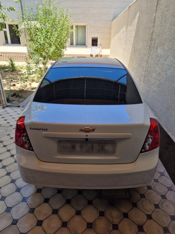 Chevrolet Gentra AT 2