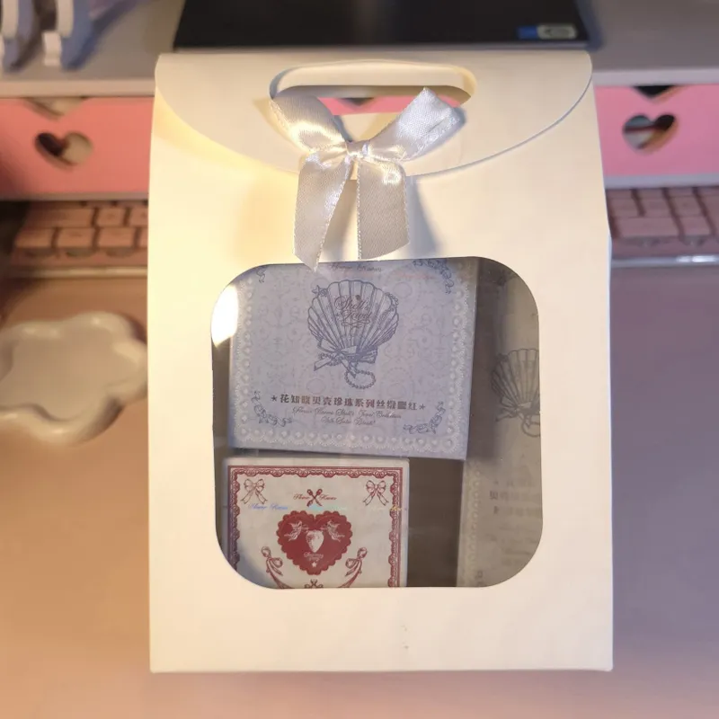 Подарочный набор косметики Flower Knows (Фловер Ноуз) / Бьюти бокс — фото 2