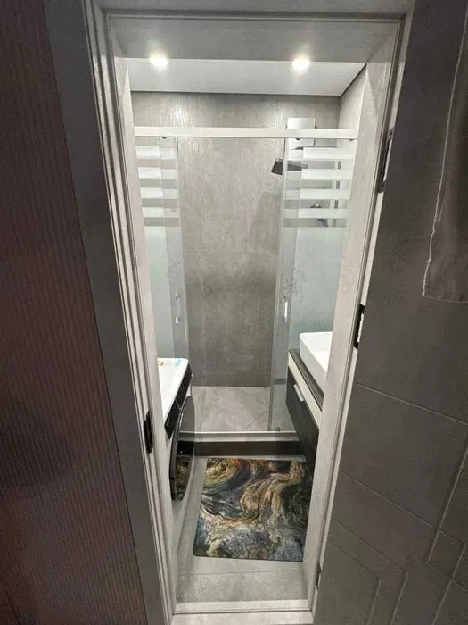 Bratskiye Mogilyda kvartira ijaraga beriladi 2/4/5 60m² 7