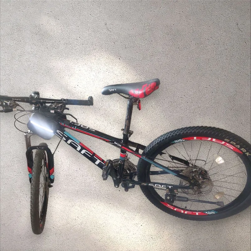 Sotiladi velosiped 24. 7 tezlik 2
