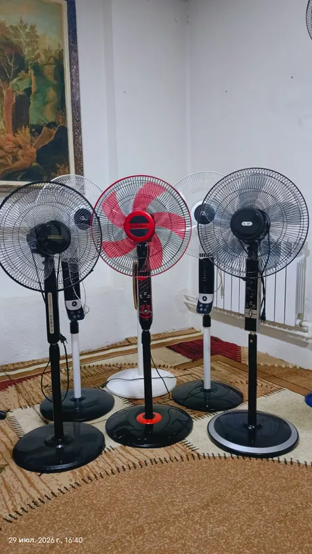 продаётся напольный вентилятор. 1 продаётся напольный вентилятор. 1