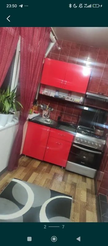 Продаю свою квартиру. Массив Заря 2х