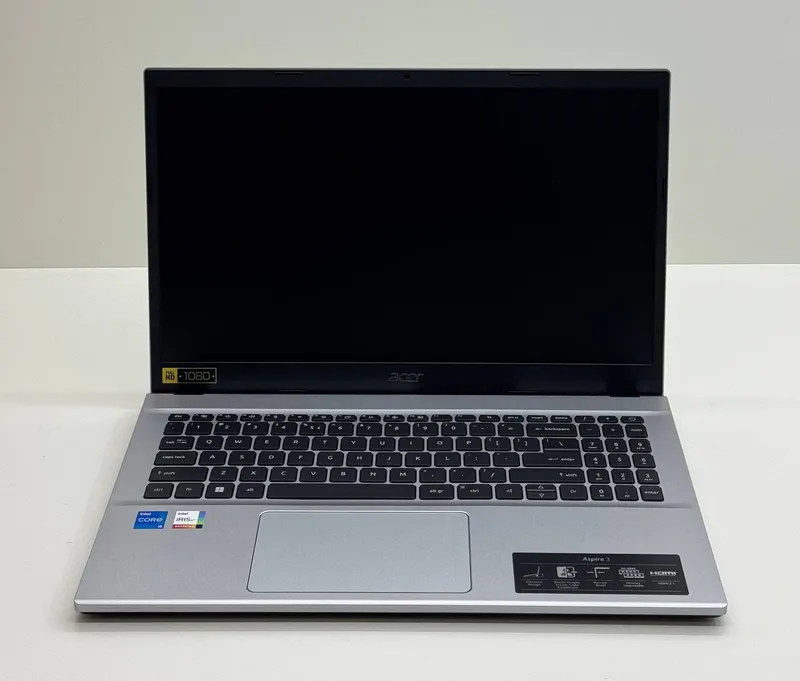 Acer Aspire 3 — i5 1235U / 256GB M.2 NVMe SSD / 8G