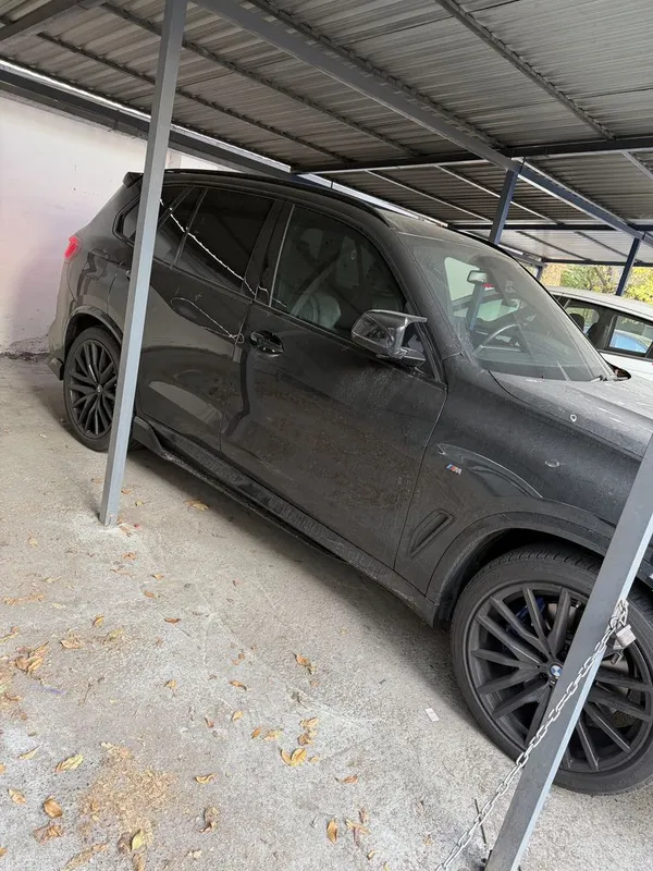 Продам своего черныша Bmw x5 M50. Full Option — фото 3