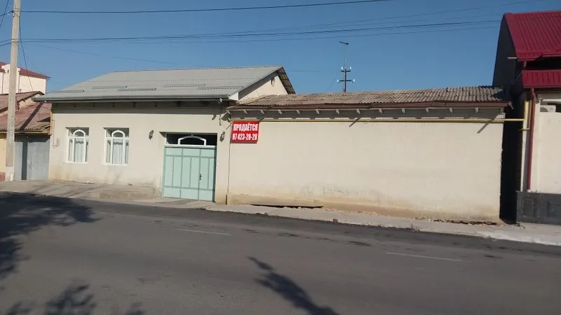 Yashnaboda 5 sotik xovli sotladi Yashnaboda 5 sotik xovli sotladi