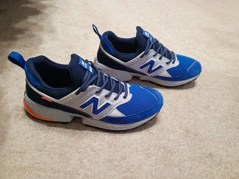 Новые кроссы New Balance, 44-45 размер