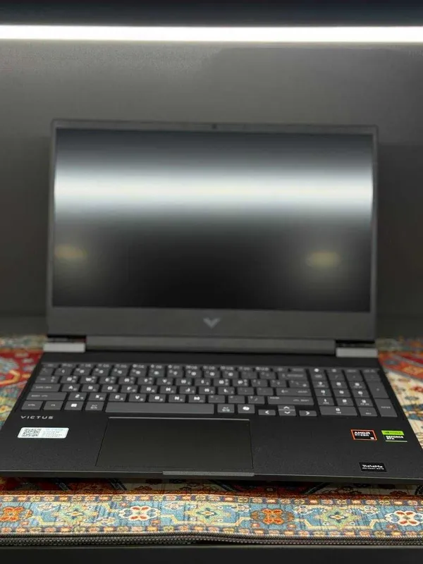 HP Victus R9-8945HS/ D5-16GB/ 512GB/ RTX4060 8GB/ 15,6 FHD IPS 144Hz — фото 2
