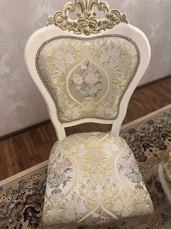 Стол и стулья, 10 штук 1 Стол и стулья, 10 штук 1