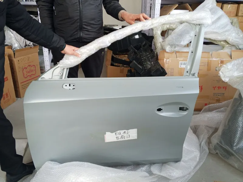 old va Orqa o'ng hamda chap  eshik Dongfeng EP 008 2