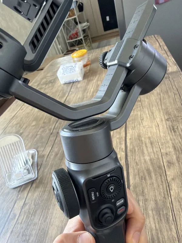Стабилизатор для смартфона Zhiyun Smooth 5S — фото 1