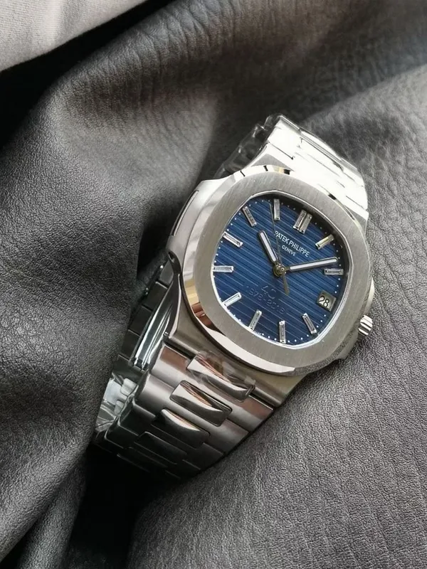 Patek Philips Erkaklar soati Ajoyib qutisi bilan ! — фото 1