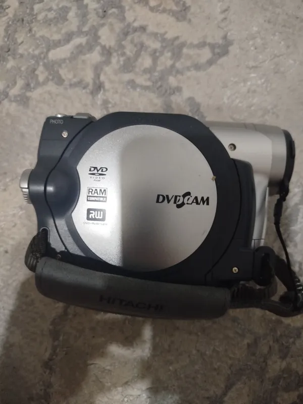 HITACHI Hitachi kamera ideal holatda 2 HITACHI Hitachi kamera ideal holatda 2