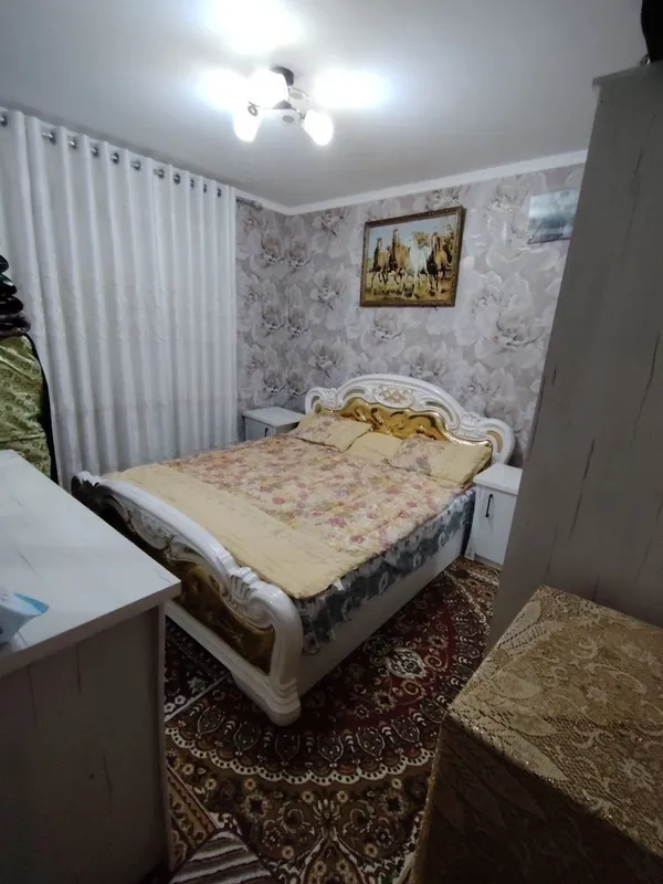 Assalomu alaykum shirin pasolkasidan kvartira sotiladi 1 chi etaj 2