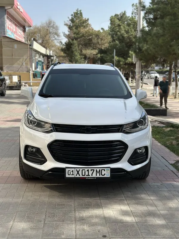 Tracker premier propan full toza — фото 3