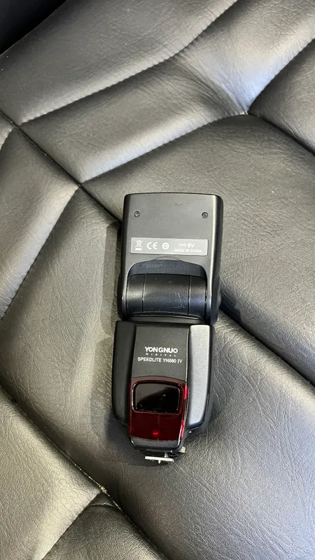 Вспышка Yongnuo 560 4 2 Вспышка Yongnuo 560 4 2