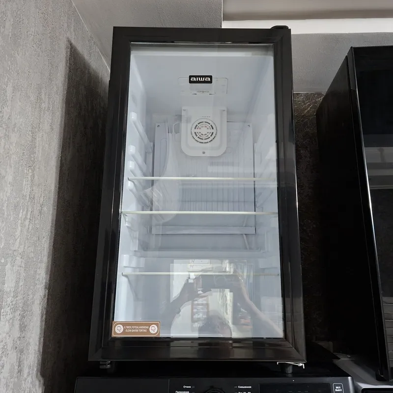 Минибар холодильник музлаткич Aiwa nofrost — фото 1