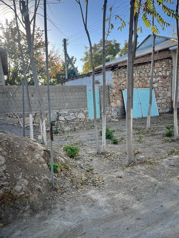 Nurota markazida yer uchastka sotiladi — фото 3