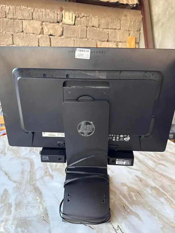 Продаю монитор HP в идеальнейшем состоянии 2 Продаю монитор HP в идеальнейшем состоянии 2