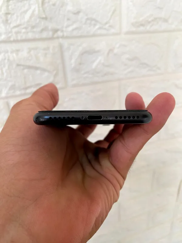 iPhone 7 128GB идеальный, срочно 4 iPhone 7 128GB идеальный, срочно 4