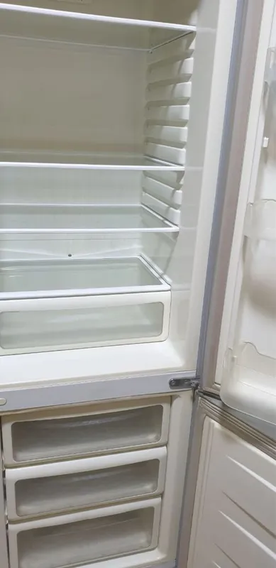 Холодильник LG продажа — фото 2