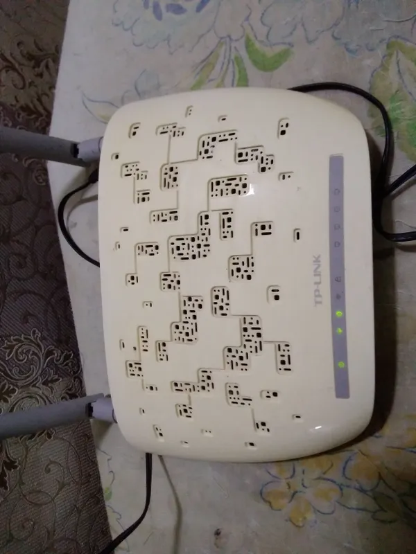 Wi‑Fi routerlar: 2 dona narxiga 1 dona 4 Wi‑Fi routerlar: 2 dona narxiga 1 dona 4