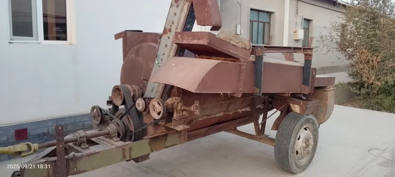 Traktor va mini kombayn sholi va bugʻdoy chiqaradi holati zoʻr — фото 4