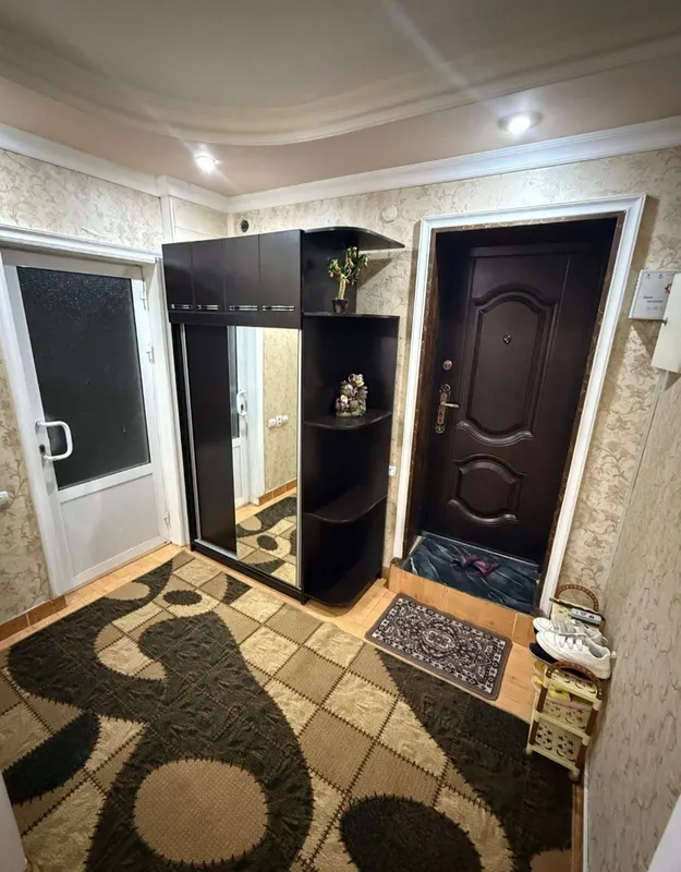 чиланзар 4 квартал 2/1/4 балкон 2*6 метро мирзо — фото 6