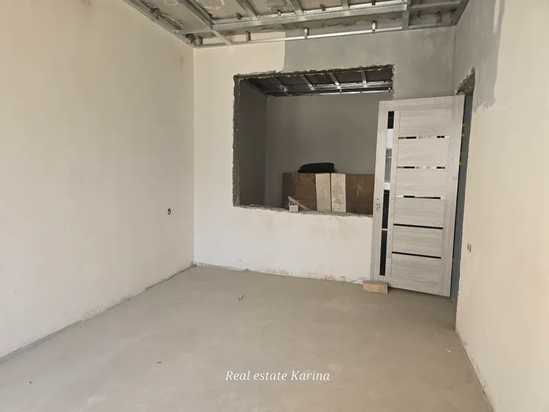 2 xonali kvartira (qorovul quti) sotiladi 3