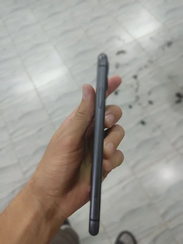 iPhone 11 kafolati bilan — фото 2