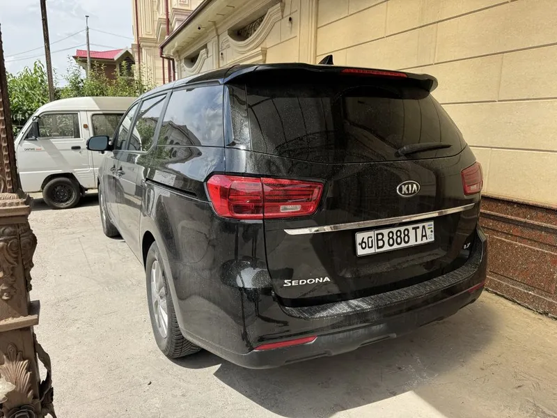 Kia carnival Sedona — фото 3