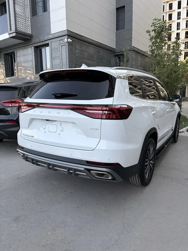 Chery Tiggo 8 Pro, 2025 год, идеальное состояние, 2580 км 2 Chery Tiggo 8 Pro, 2025 год, идеальное состояние, 2580 км 2
