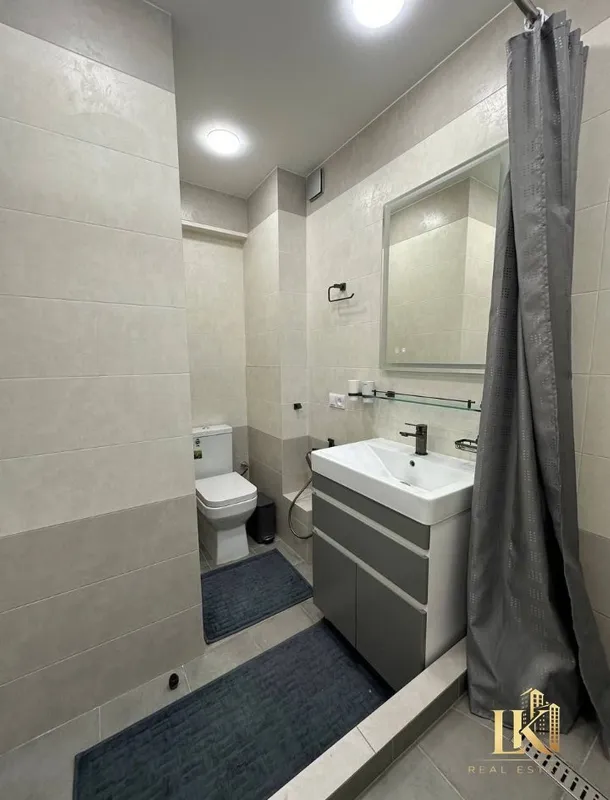 Ta’mirli keng 3 xonali kvartira sotiladi, 118 m² 7 Ta’mirli keng 3 xonali kvartira sotiladi, 118 m² 7