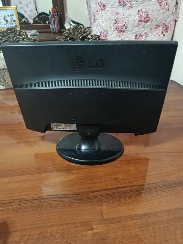 Lg 22 ful hd monitor sotiladi 2 Lg 22 ful hd monitor sotiladi 2