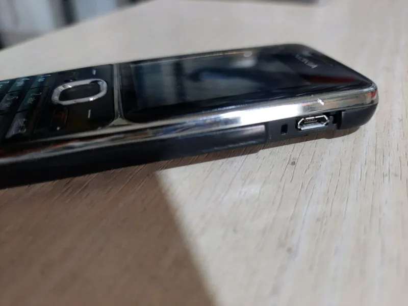 продаю телефон NOKIA C2 — фото 1