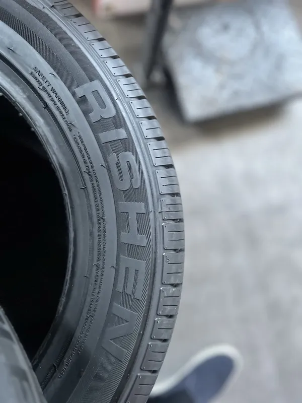 Shini balon Tunga Zodiak 2 195/65 R15 95T (новая) 4 Shini balon Tunga Zodiak 2 195/65 R15 95T (новая) 4