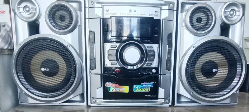 Elji brendli Muzikanli sentr 2000wat